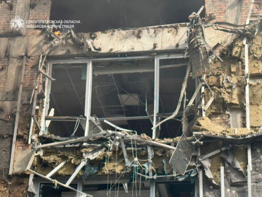 ОНОВЛЕНО: В понеділок зранку ворог атакував Дніпро та Синельникове