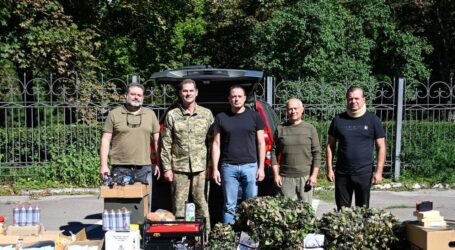 Кам’янське продовжує підтримувати військових всім необхідним для роботи в польових умовах
