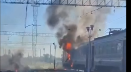 ОНОВЛЕНО! Ворог поцілив по поїзду Дніпро-Запоріжжя: пасажири не постраждали, загинула провідниця