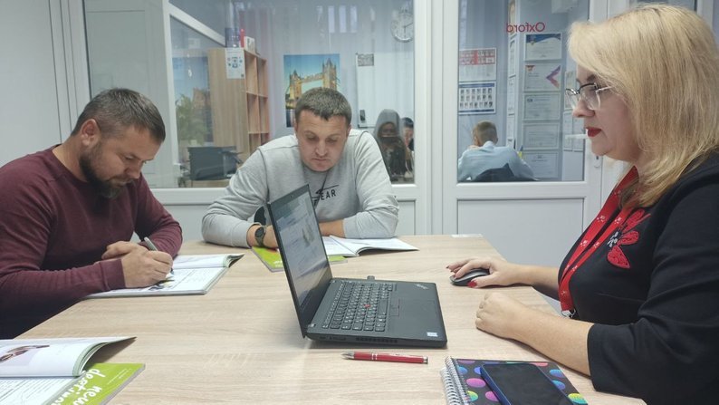 Ветеранів та ветеранок з Кам’янського запрошують долучитись до безплатного курсу вивчення англійської мови