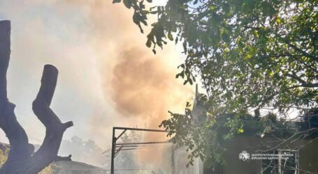 ОНОВЛЕНО! Ворог вдарив реактивним дроном по Кам’янському