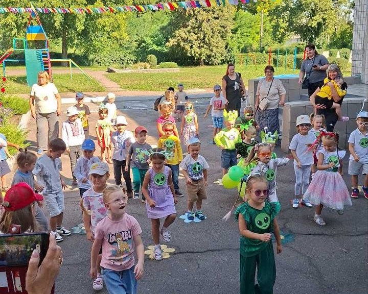 Радміла Антонова: «Коли бачиш, що твої зусилля допомагають дитині досягати успіхів, - відчуваєш ні з чим не порівнянну радість» - ФОТО