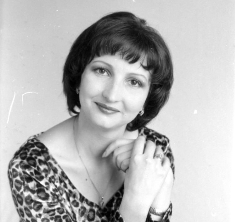 Валентина Галенко: «Мама – людина дуже пробивна – знайшла там головного режисера, хормейстера й узагалі всіх, кого тільки можна було знайти. Вона привела мене до них і каже: «Подивіться мою дівчинку!»» - ФОТО