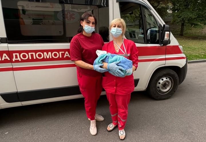 В Кам’янському у жінки прийняли 12-ті пологи