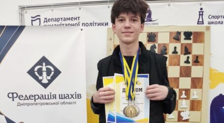 Шахісти з Кам’янського зібрали медальний врожай на чемпіонаті Дніпропетровщини з бліцу