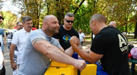 В Кам’янському відзначили найкращих представників спортивної галузі міста