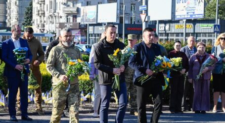 В Кам’янському у День захисників і захисниць України відбулись урочисті заходи